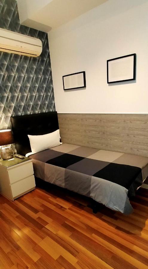 מדריד Single Rooms מראה חיצוני תמונה