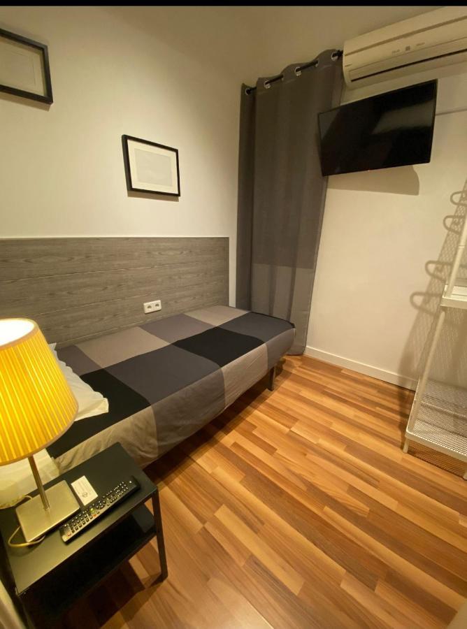 מדריד Single Rooms מראה חיצוני תמונה
