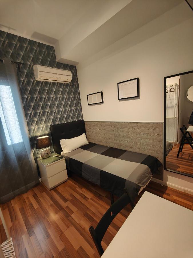 מדריד Single Rooms מראה חיצוני תמונה